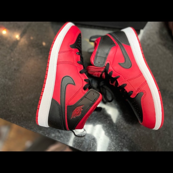 Sz various Jordan 1s red Black - Picture 6 of 10